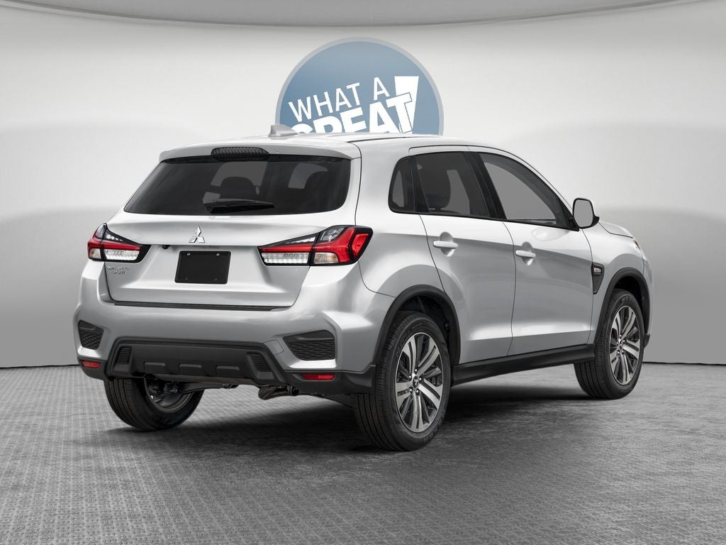 2027 Mitsubishi Outlander Sport Base