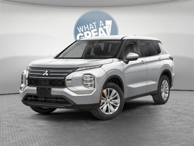 2026 Mitsubishi Outlander ES