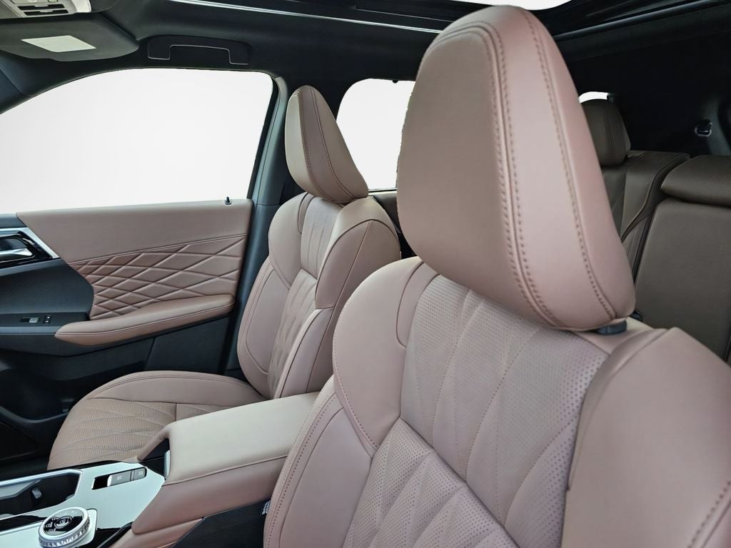 2025 Mitsubishi Outlander SEL