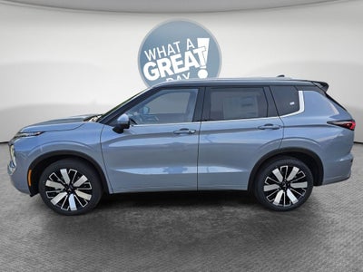 2025 Mitsubishi Outlander SEL