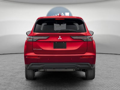 2026 Mitsubishi Outlander ES