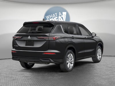 2027 Mitsubishi Outlander ES
