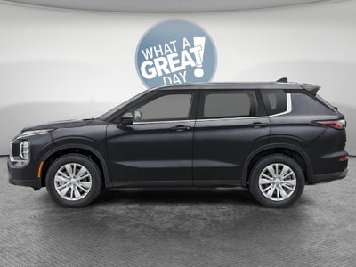 2026 Mitsubishi Outlander ES