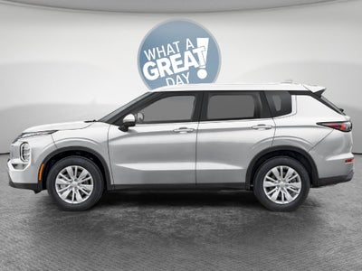 2026 Mitsubishi Outlander ES