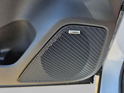 2025 Mitsubishi Outlander Base