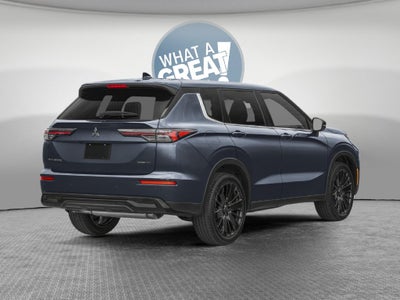 2027 Mitsubishi Outlander SE