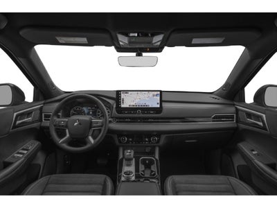 2027 Mitsubishi Outlander SE