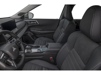2026 Mitsubishi Outlander LE
