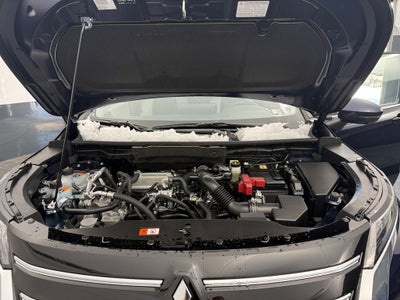 2026 Mitsubishi Outlander Base