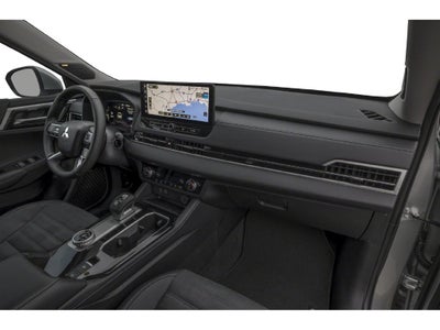 2026 Mitsubishi Outlander LE