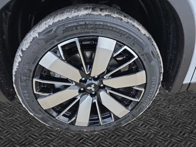 2026 Mitsubishi Outlander Base