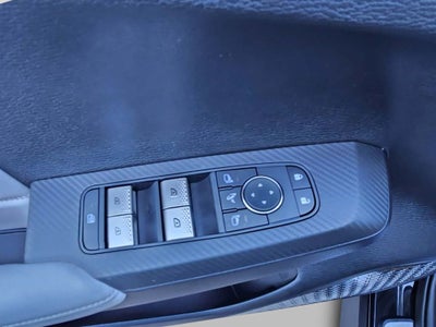 2025 Mitsubishi Outlander Base