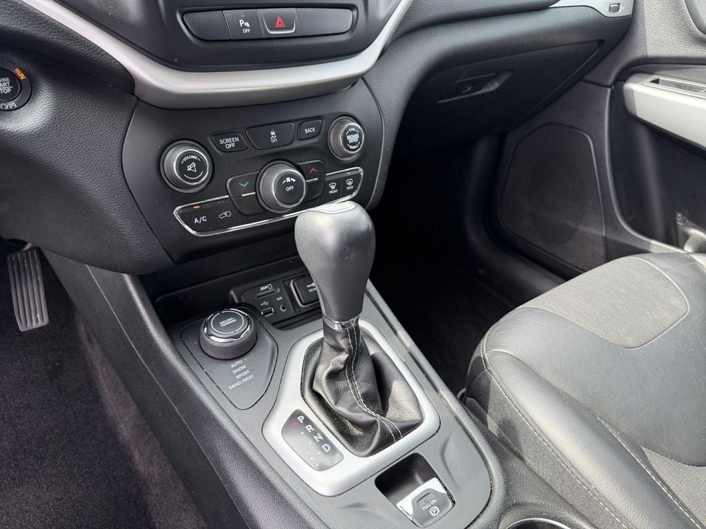 2018 Jeep Cherokee Latitude Plus