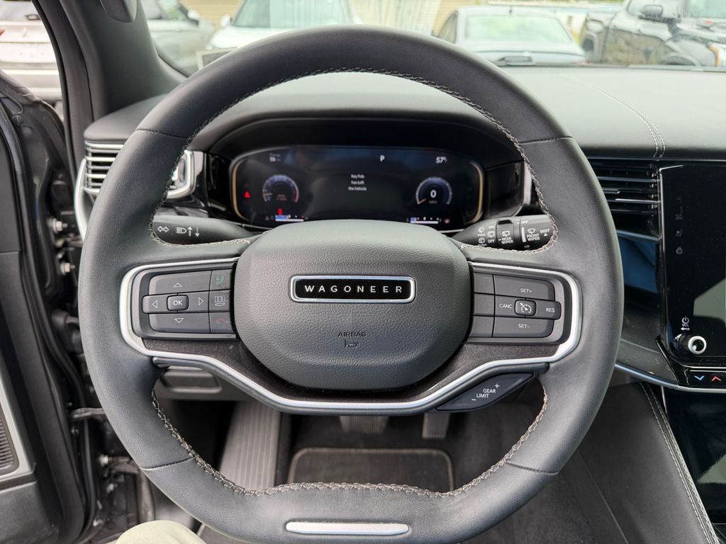 2023 Jeep Wagoneer Base