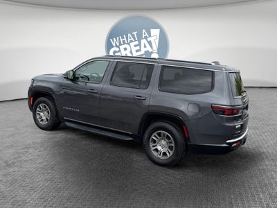 2023 Jeep Wagoneer Base