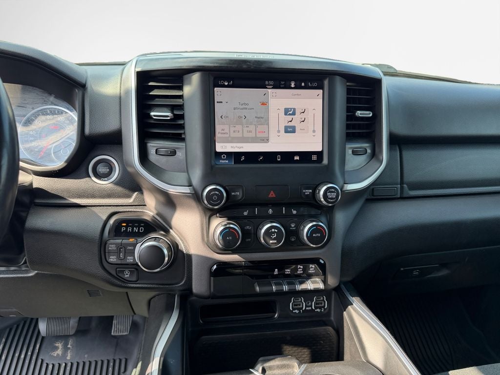 2022 RAM 1500 Big Horn/Lone Star NIGHT EDITION