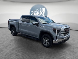 2025 GMC Sierra 1500 SLE