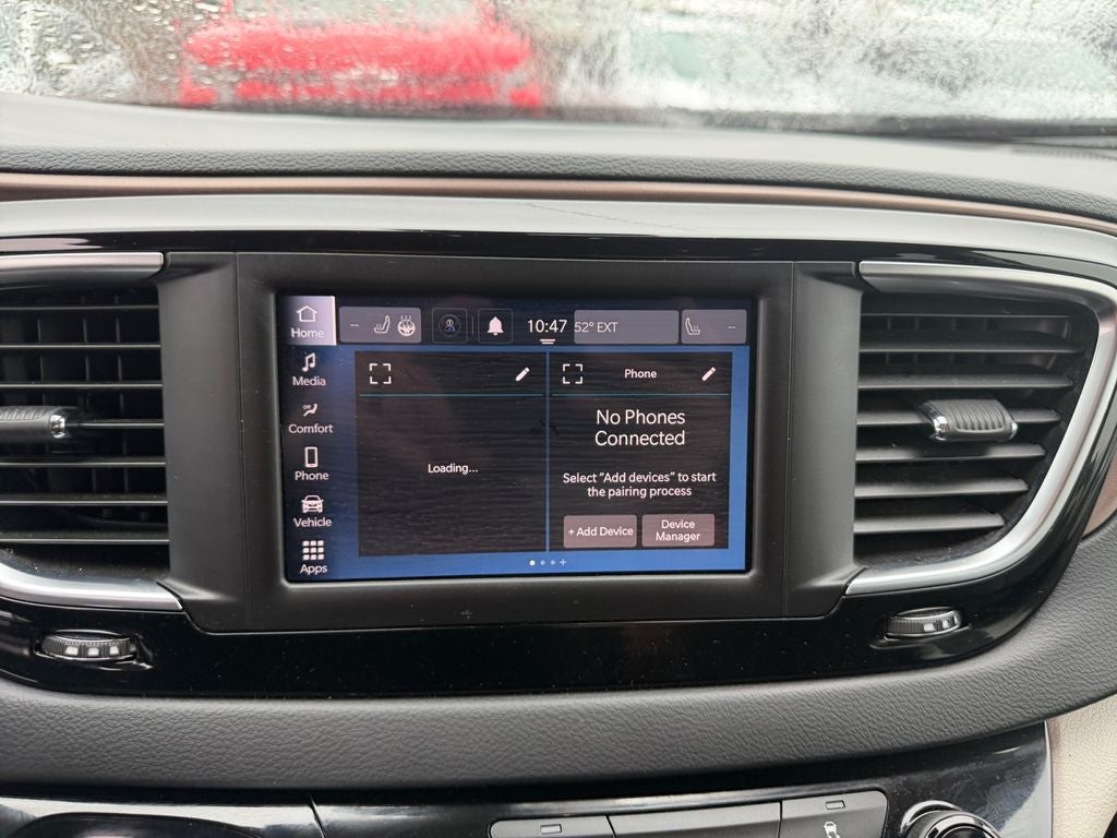 2023 Chrysler Voyager LX