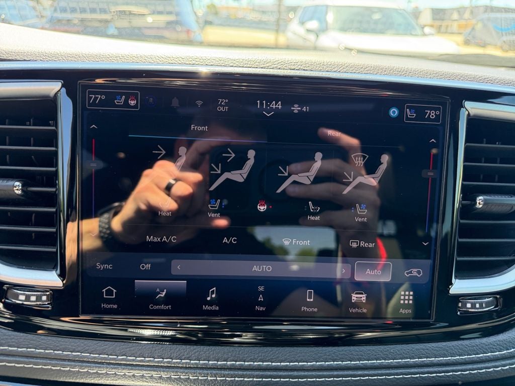 2025 Chrysler Pacifica Limited