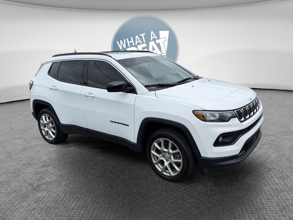 2023 Jeep Compass Latitude Lux