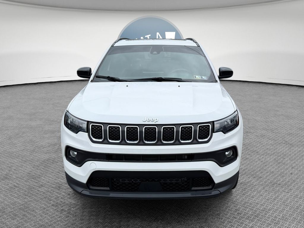 2023 Jeep Compass Latitude Lux