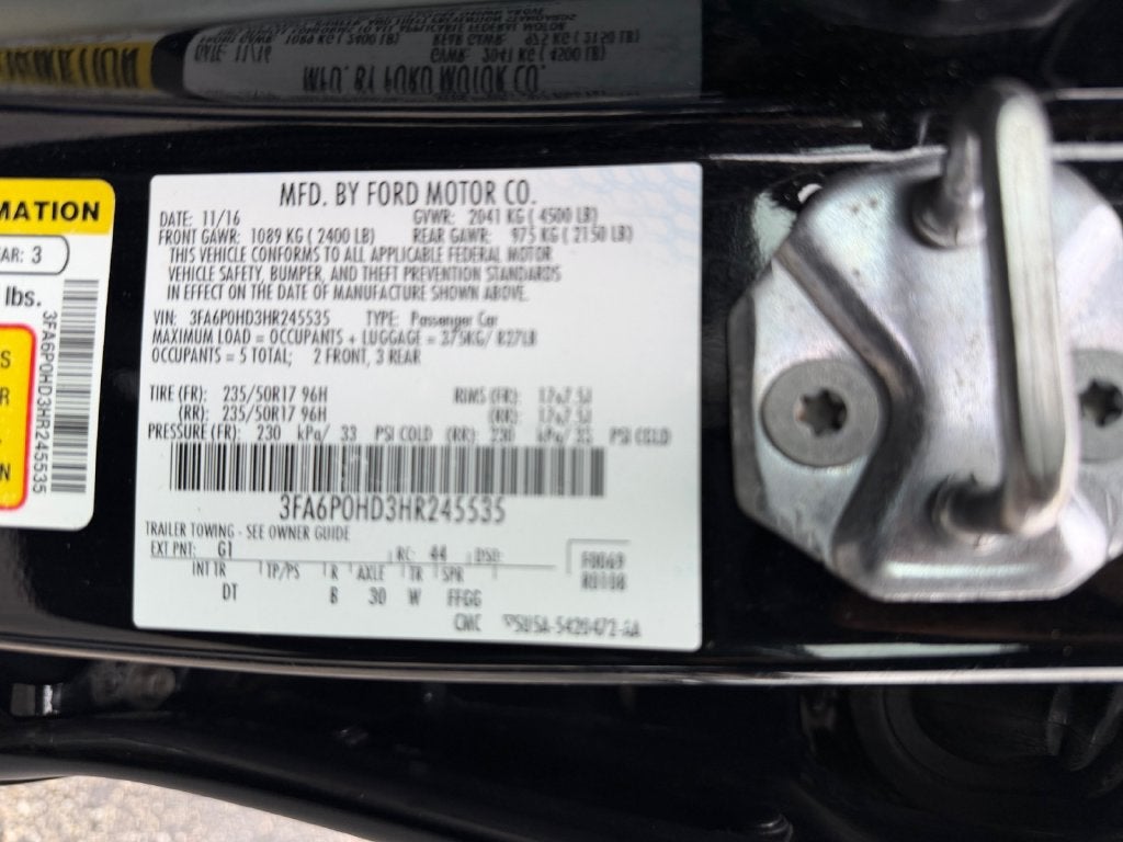 2017 Ford Fusion SE