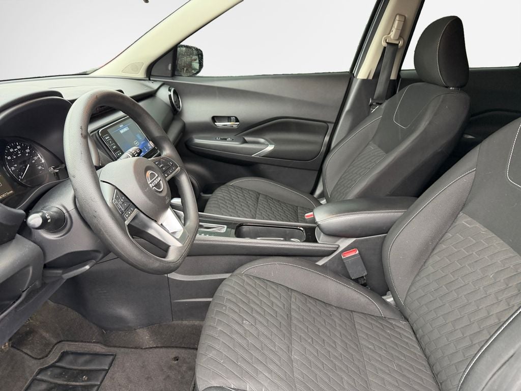 2022 Nissan Kicks SV