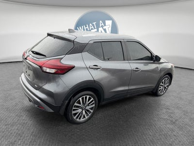 2022 Nissan Kicks SV