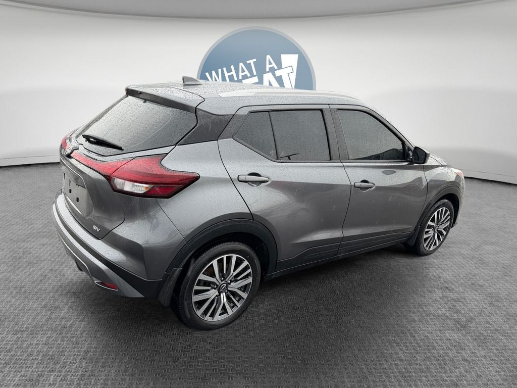 2022 Nissan Kicks SV