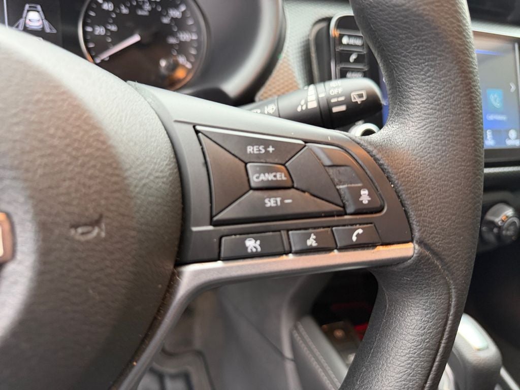 2022 Nissan Kicks SV