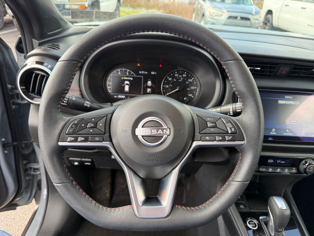 2024 Nissan Kicks SR