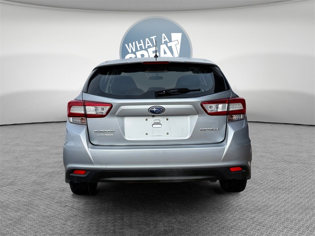 2019 Subaru Impreza 2.0i