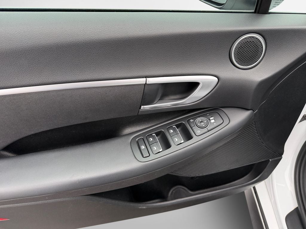 2022 Hyundai Sonata SE