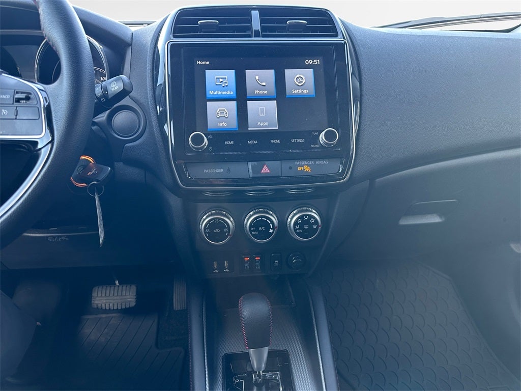 2024 Mitsubishi Outlander Sport 2.0 LE