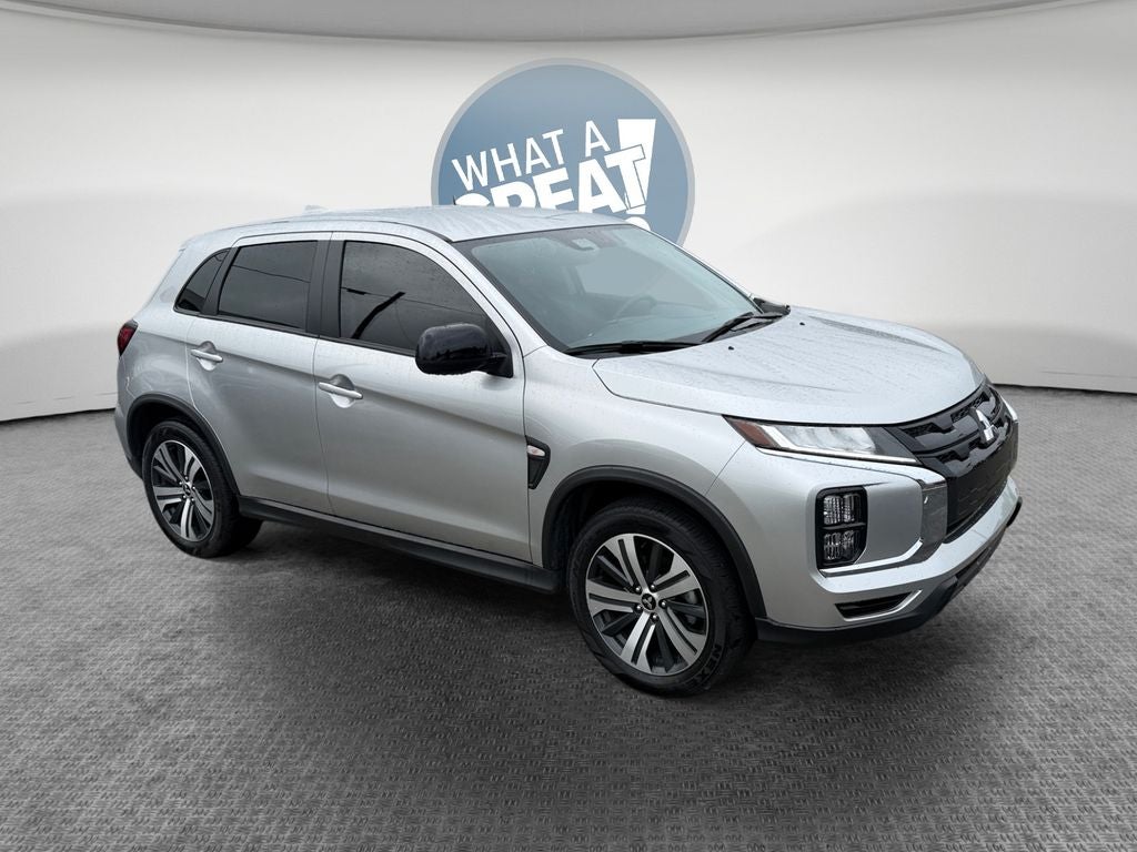 2025 Mitsubishi Outlander Sport 2.0 LE AWC CVT's photo