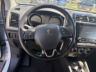 2025 Mitsubishi Outlander Sport 2.0 LE