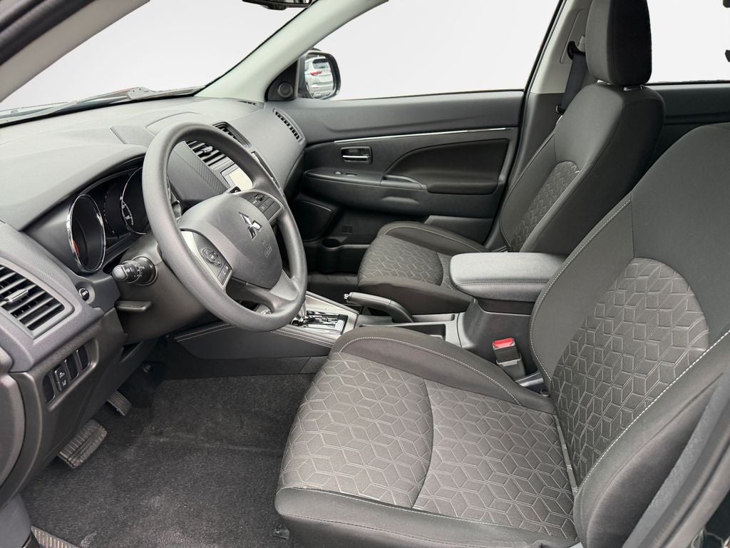 2024 Mitsubishi Outlander Sport 2.0 ES
