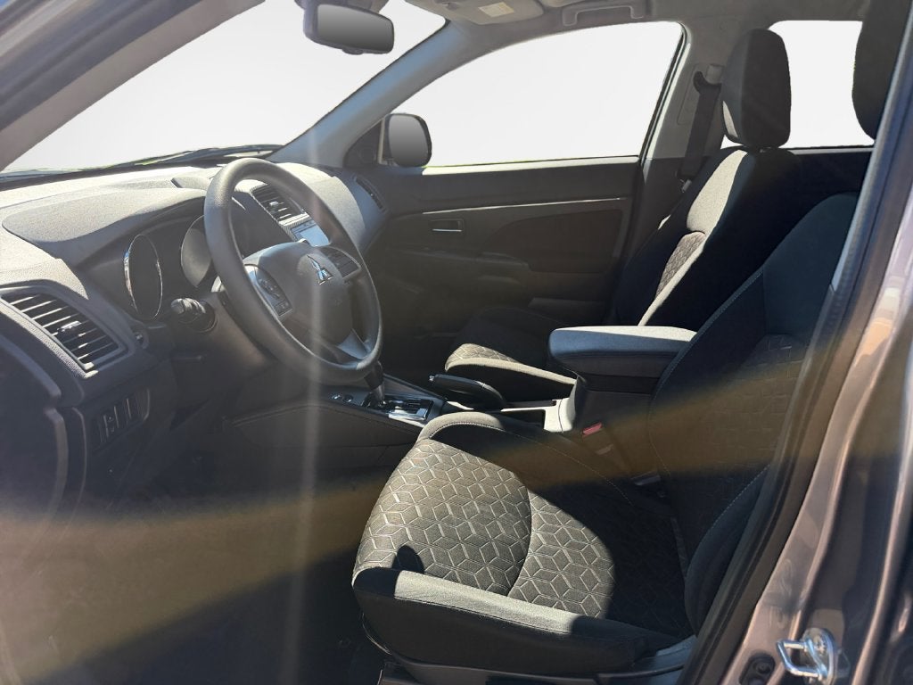 2024 Mitsubishi Outlander Sport 2.0 ES