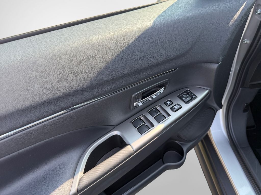 2024 Mitsubishi Outlander Sport 2.0 SE