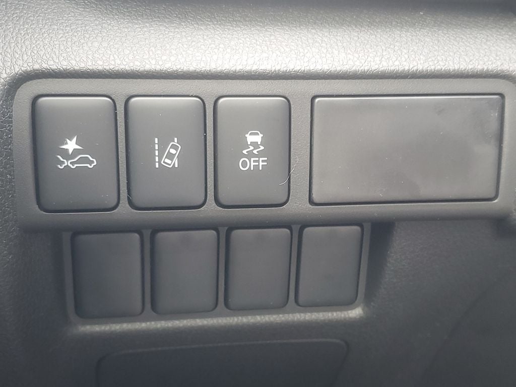 2026 Mitsubishi Eclipse Cross ES