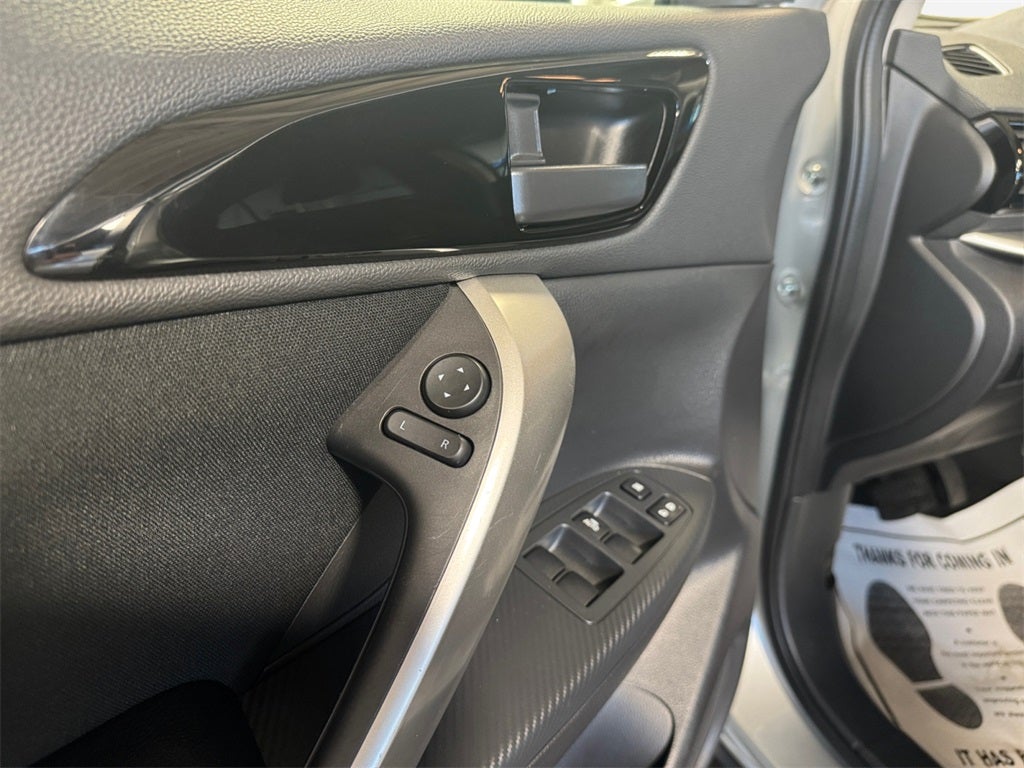 2025 Mitsubishi Eclipse Cross ES