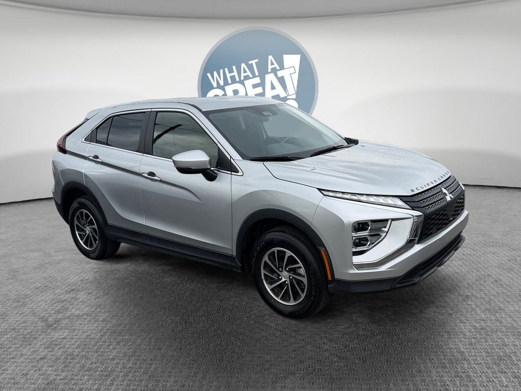 2025 Mitsubishi Eclipse Cross ES S-AWC's photo