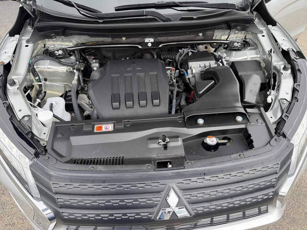 2025 Mitsubishi Eclipse Cross ES