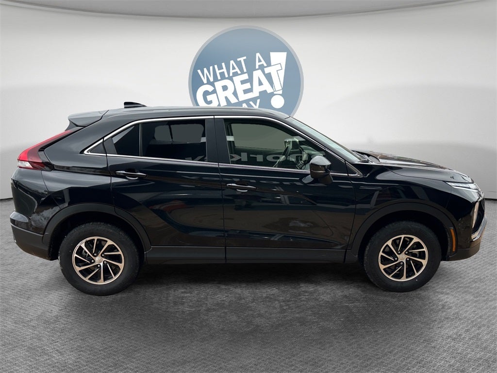 2025 Mitsubishi Eclipse Cross ES