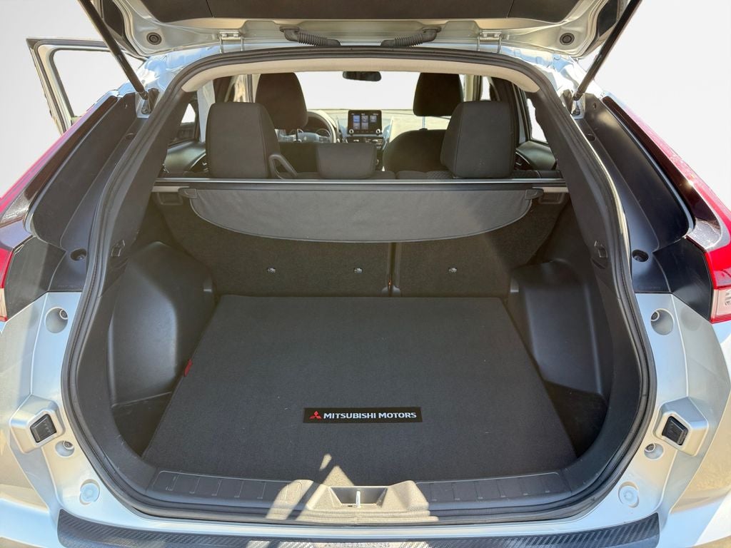 2023 Mitsubishi Eclipse Cross LE