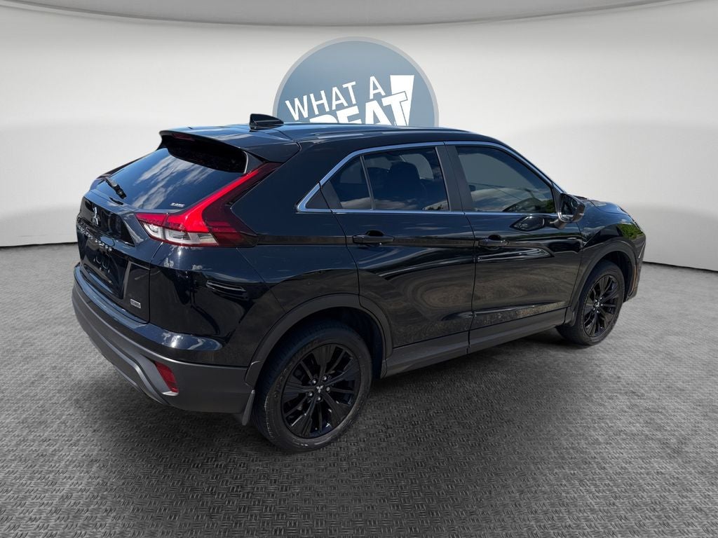 2022 Mitsubishi Eclipse Cross LE