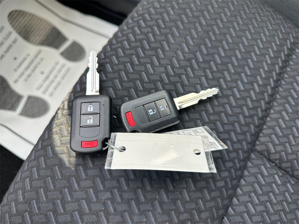 2023 Mitsubishi Eclipse Cross LE