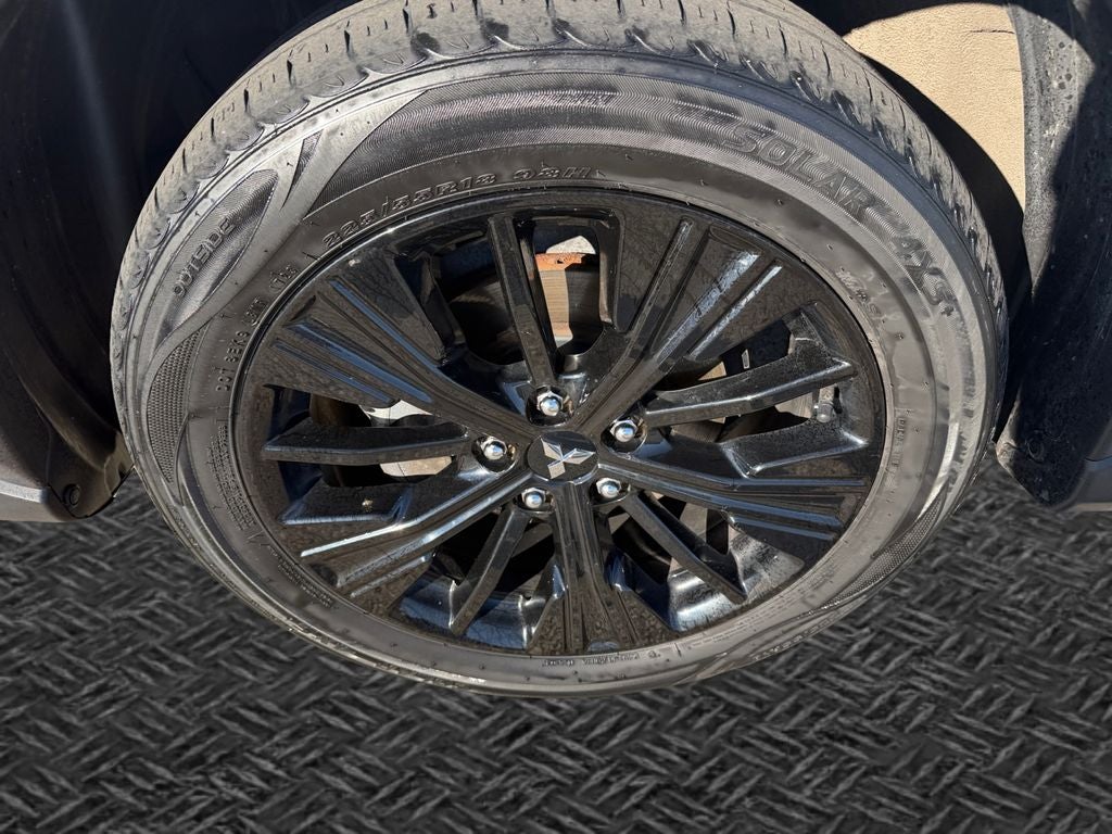 2022 Mitsubishi Eclipse Cross LE