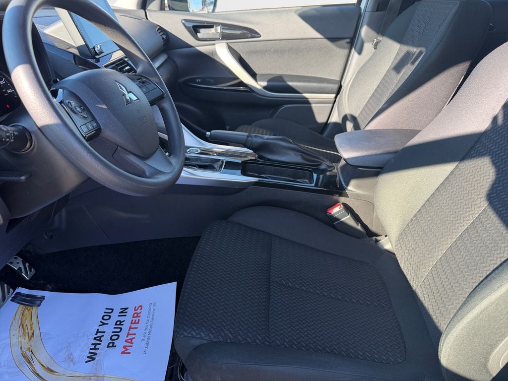 2022 Mitsubishi Eclipse Cross LE