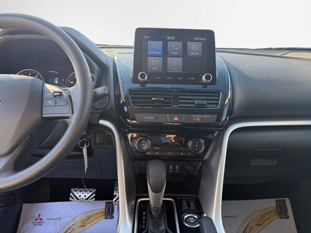 2022 Mitsubishi Eclipse Cross LE